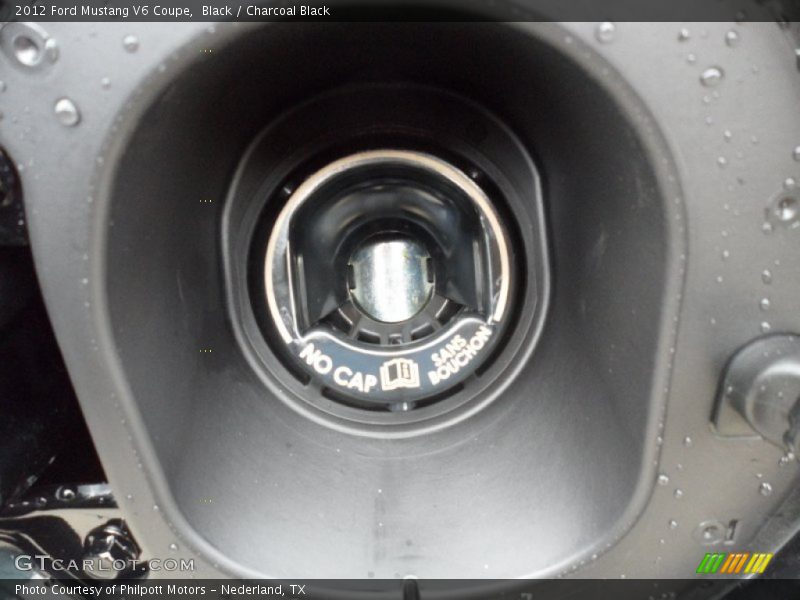Black / Charcoal Black 2012 Ford Mustang V6 Coupe