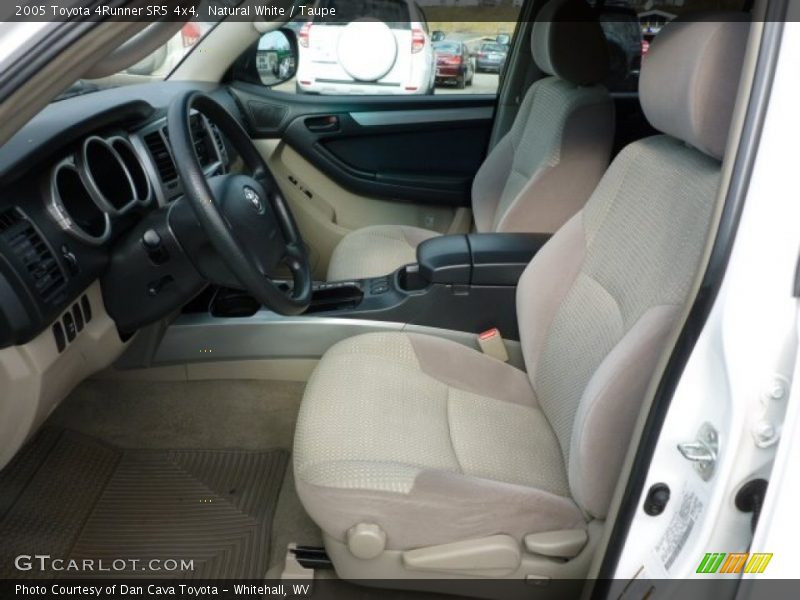Natural White / Taupe 2005 Toyota 4Runner SR5 4x4