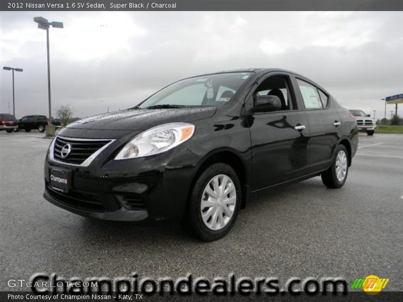 Super Black / Charcoal 2012 Nissan Versa 1.6 SV Sedan