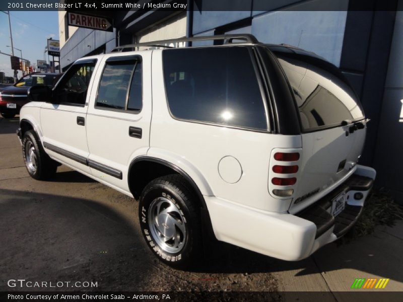 Summit White / Medium Gray 2001 Chevrolet Blazer LT 4x4