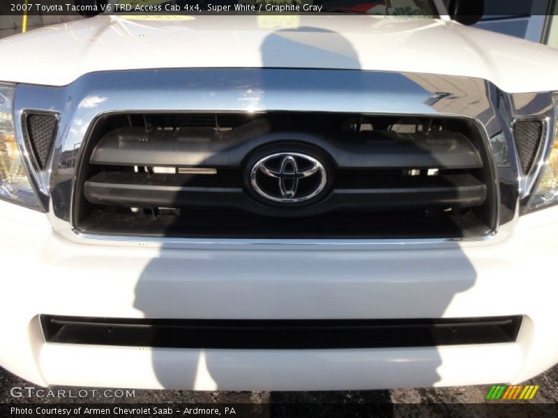 Super White / Graphite Gray 2007 Toyota Tacoma V6 TRD Access Cab 4x4