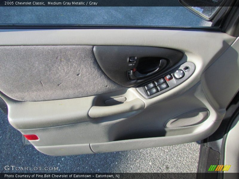 Medium Gray Metallic / Gray 2005 Chevrolet Classic