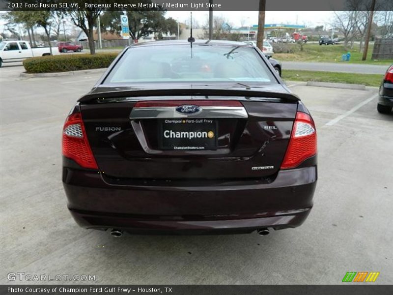 Bordeaux Reserve Metallic / Medium Light Stone 2012 Ford Fusion SEL V6