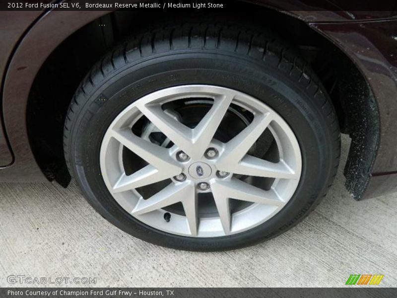 Bordeaux Reserve Metallic / Medium Light Stone 2012 Ford Fusion SEL V6
