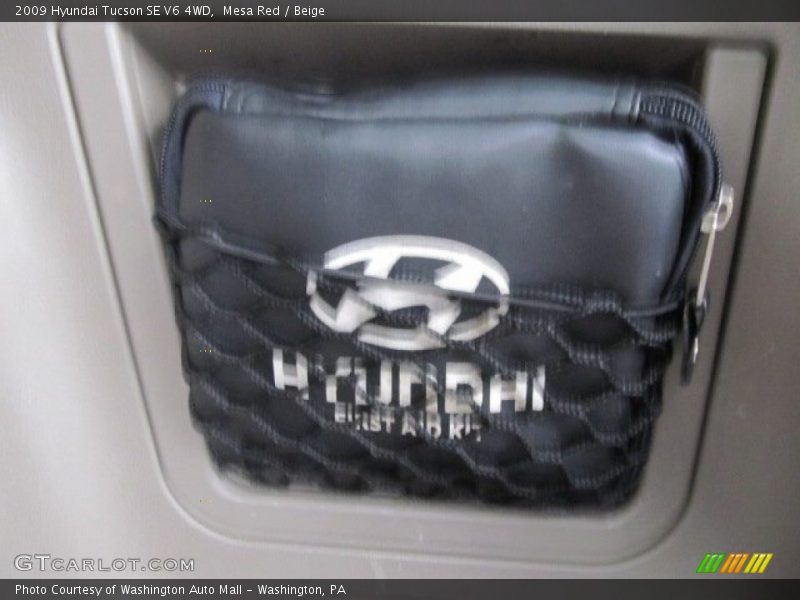 Mesa Red / Beige 2009 Hyundai Tucson SE V6 4WD