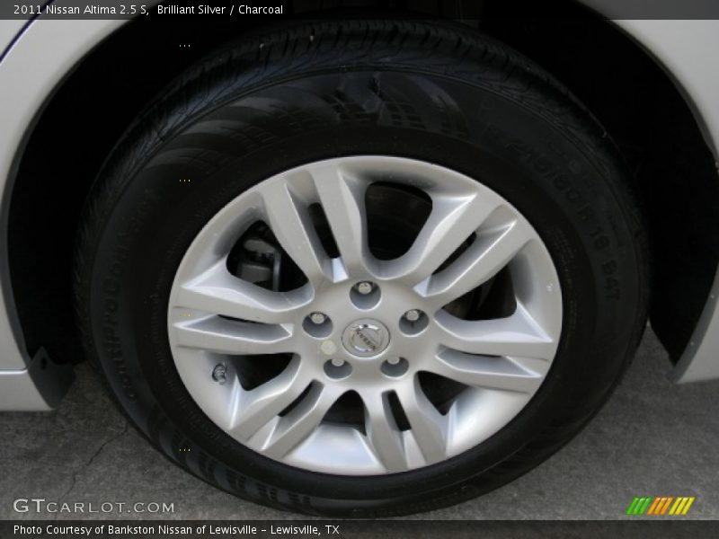 Brilliant Silver / Charcoal 2011 Nissan Altima 2.5 S