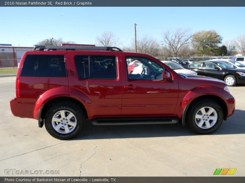 Red Brick / Graphite 2010 Nissan Pathfinder SE