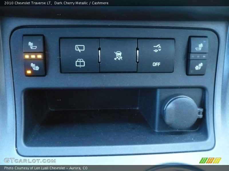 Dark Cherry Metallic / Cashmere 2010 Chevrolet Traverse LT
