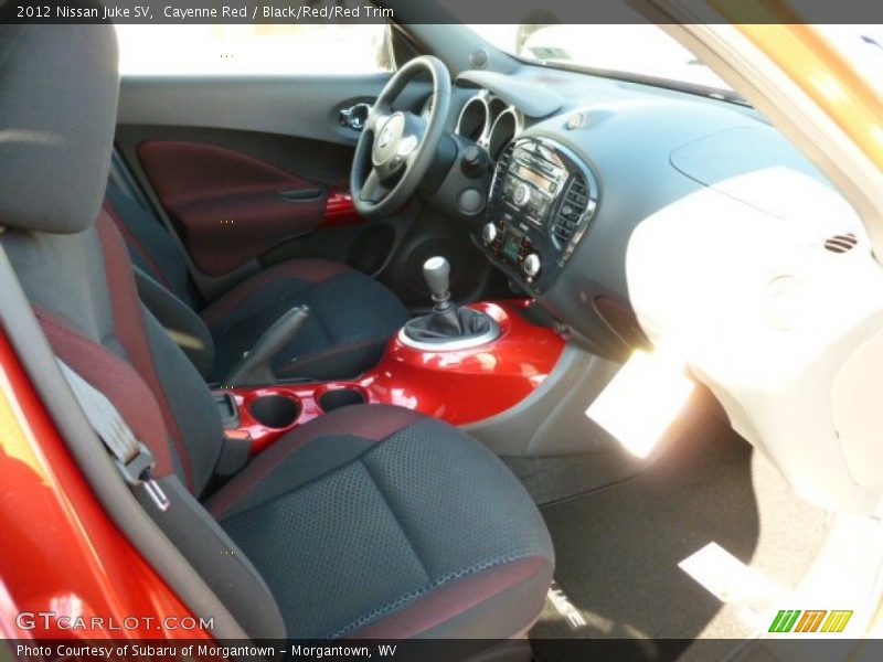 Cayenne Red / Black/Red/Red Trim 2012 Nissan Juke SV