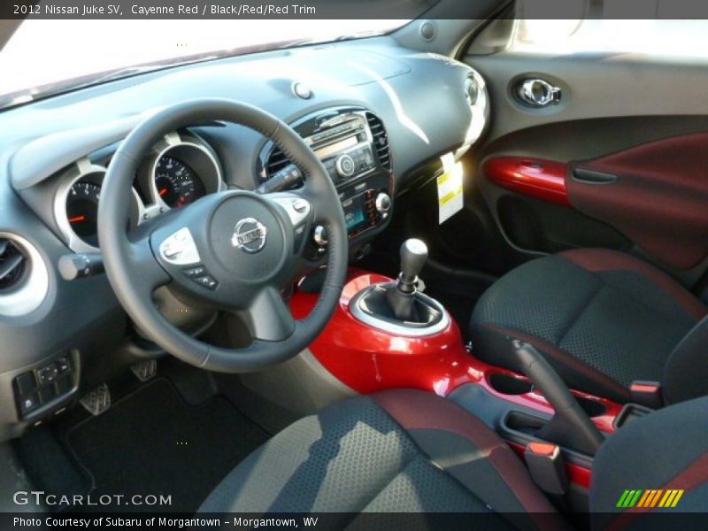 Cayenne Red / Black/Red/Red Trim 2012 Nissan Juke SV