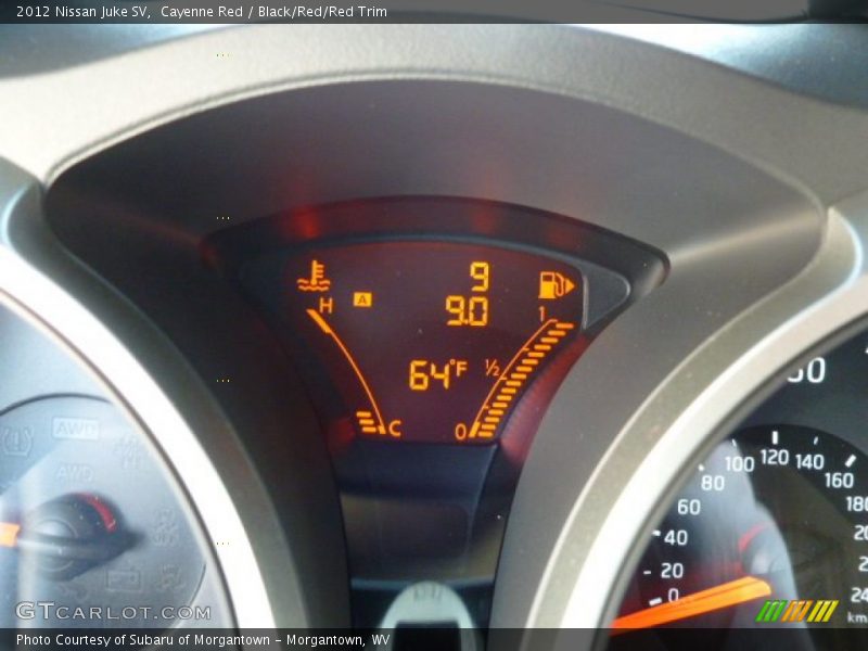 Cayenne Red / Black/Red/Red Trim 2012 Nissan Juke SV