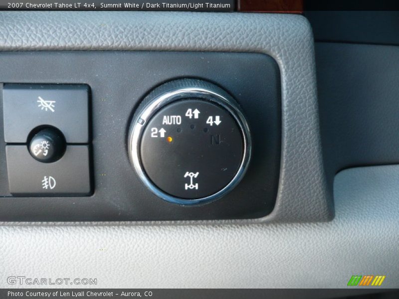 Summit White / Dark Titanium/Light Titanium 2007 Chevrolet Tahoe LT 4x4