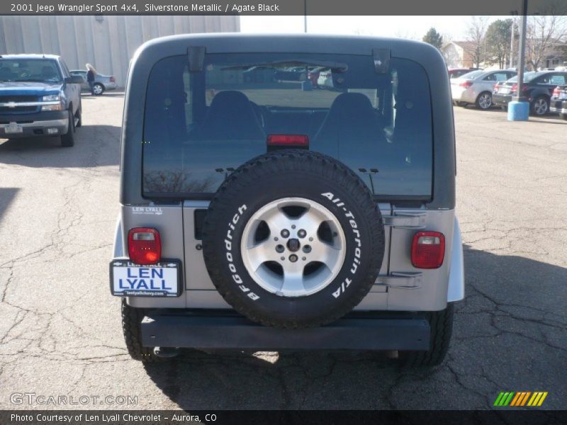 Silverstone Metallic / Agate Black 2001 Jeep Wrangler Sport 4x4