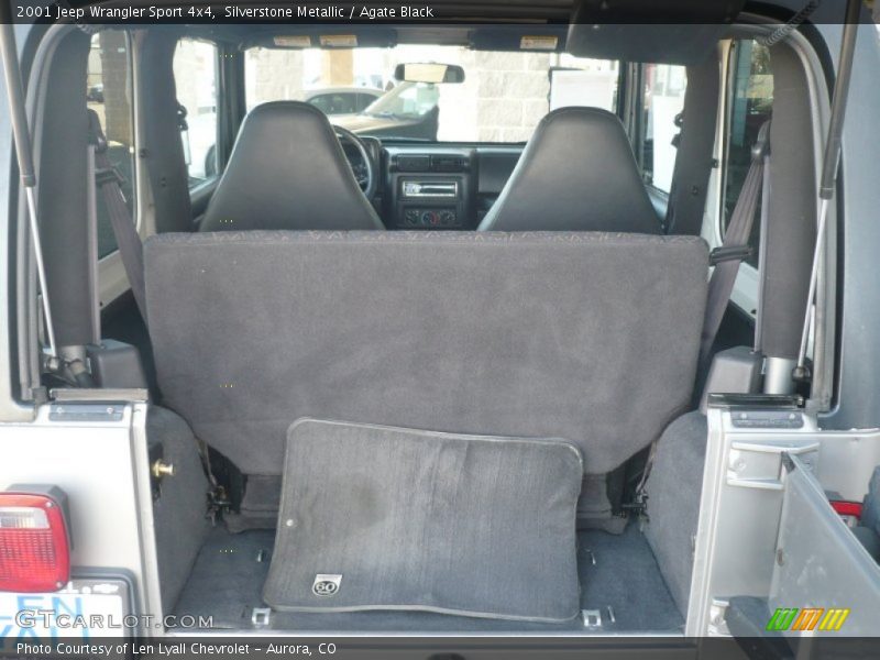 Silverstone Metallic / Agate Black 2001 Jeep Wrangler Sport 4x4