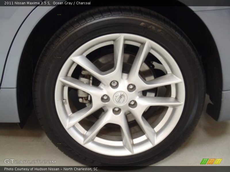 Ocean Gray / Charcoal 2011 Nissan Maxima 3.5 S