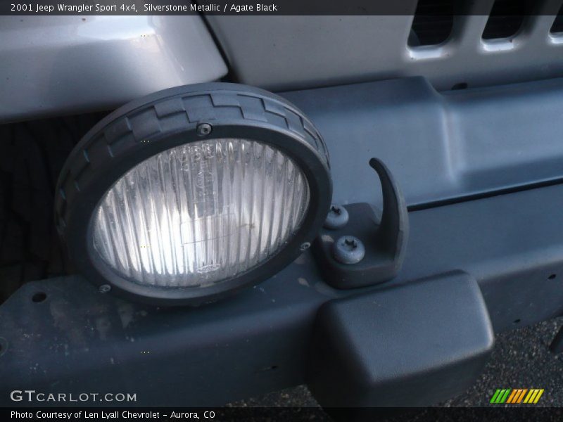 Silverstone Metallic / Agate Black 2001 Jeep Wrangler Sport 4x4