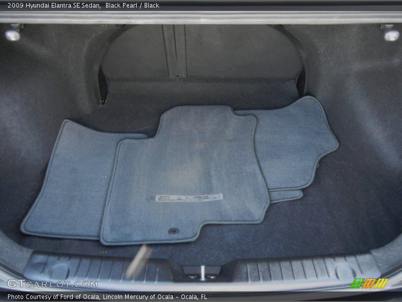 Black Pearl / Black 2009 Hyundai Elantra SE Sedan