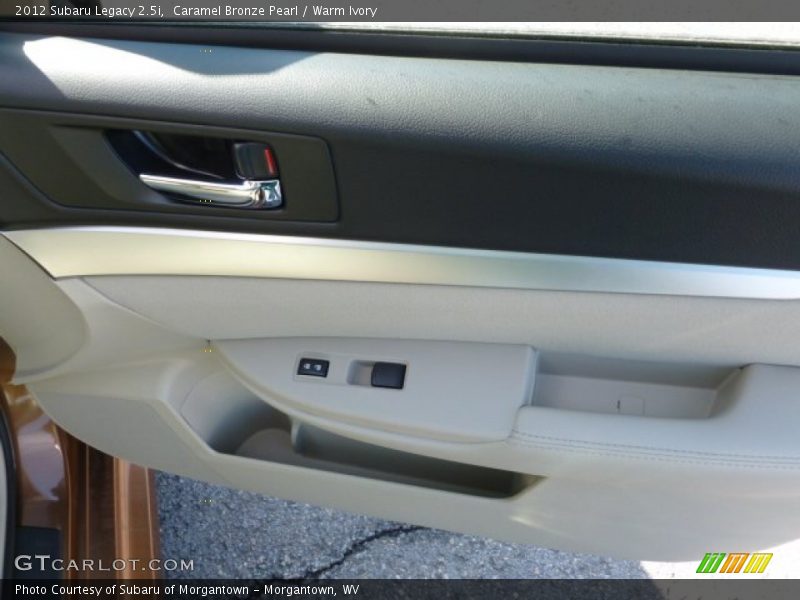 Caramel Bronze Pearl / Warm Ivory 2012 Subaru Legacy 2.5i