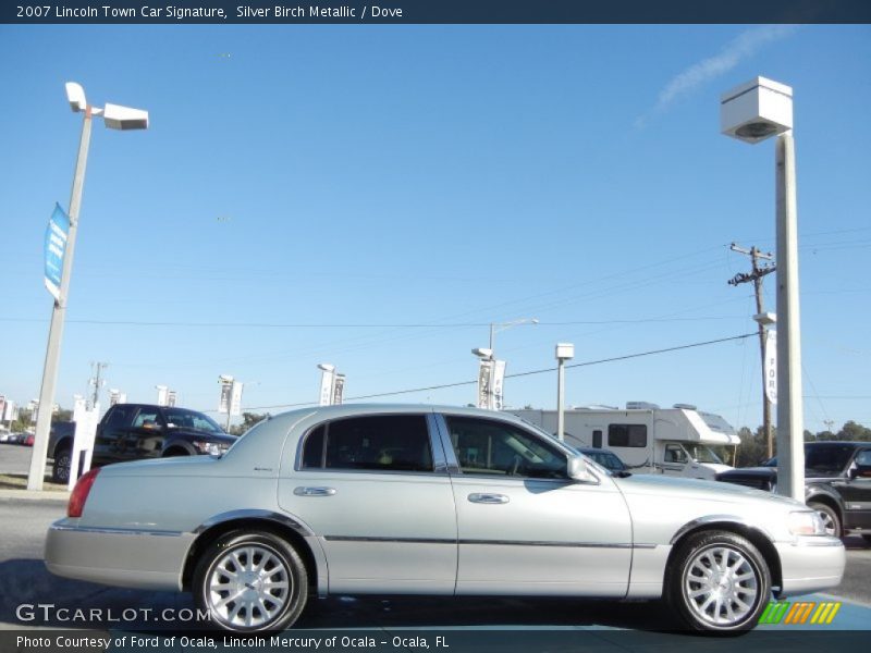 Silver Birch Metallic / Dove 2007 Lincoln Town Car Signature