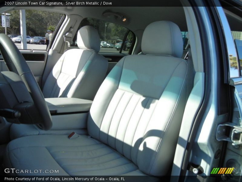 Silver Birch Metallic / Dove 2007 Lincoln Town Car Signature