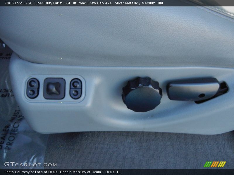 Silver Metallic / Medium Flint 2006 Ford F250 Super Duty Lariat FX4 Off Road Crew Cab 4x4
