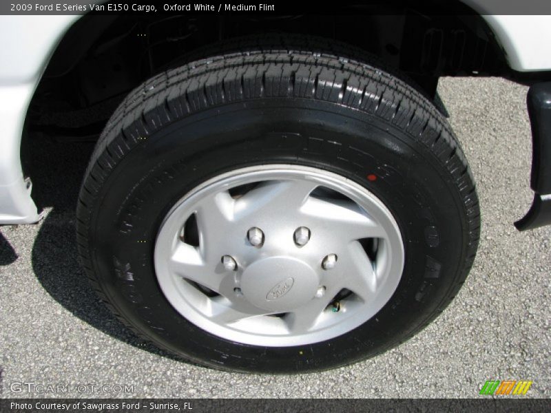 Oxford White / Medium Flint 2009 Ford E Series Van E150 Cargo