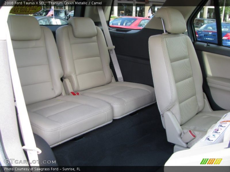 Rear Seat of 2008 Taurus X SEL