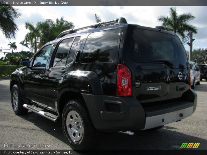 Super Black / Gray 2011 Nissan Xterra X