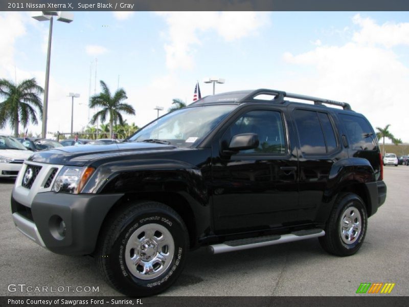 Super Black / Gray 2011 Nissan Xterra X