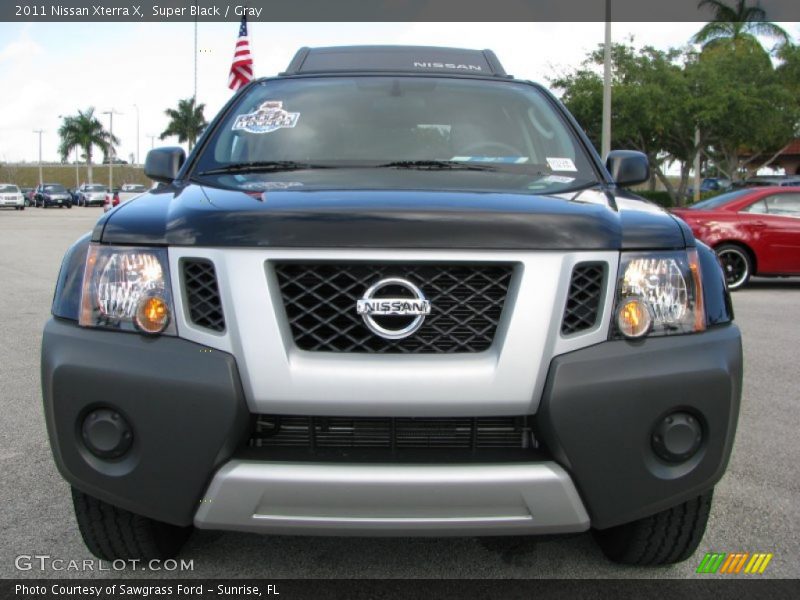 Super Black / Gray 2011 Nissan Xterra X