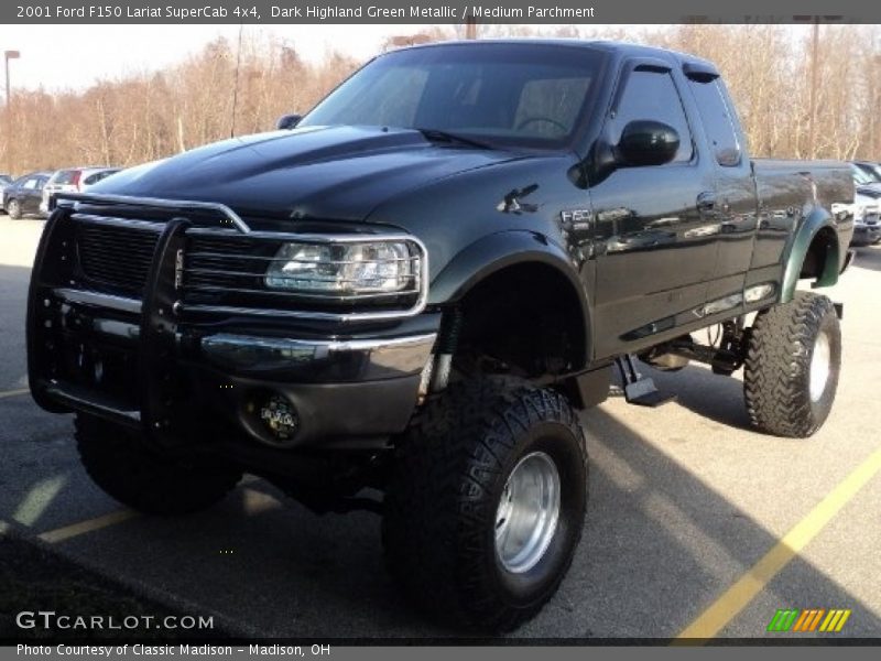 Dark Highland Green Metallic / Medium Parchment 2001 Ford F150 Lariat SuperCab 4x4