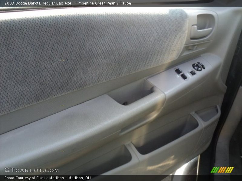 Timberline Green Pearl / Taupe 2003 Dodge Dakota Regular Cab 4x4