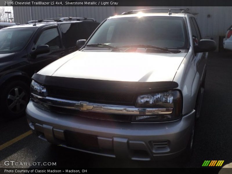Silverstone Metallic / Light Gray 2006 Chevrolet TrailBlazer LS 4x4