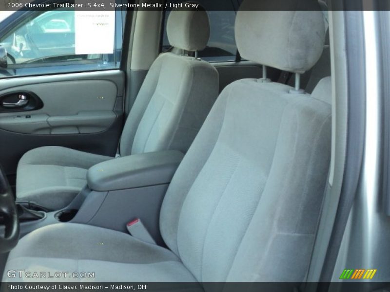 Silverstone Metallic / Light Gray 2006 Chevrolet TrailBlazer LS 4x4