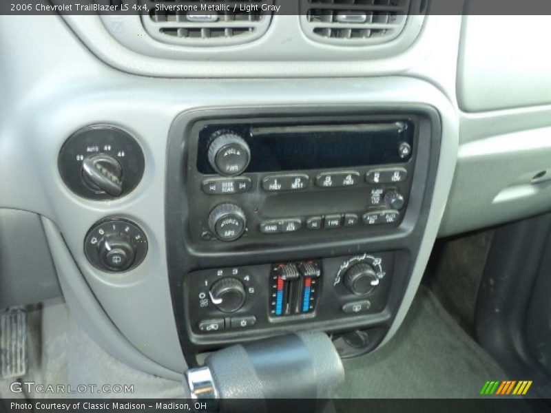 Silverstone Metallic / Light Gray 2006 Chevrolet TrailBlazer LS 4x4