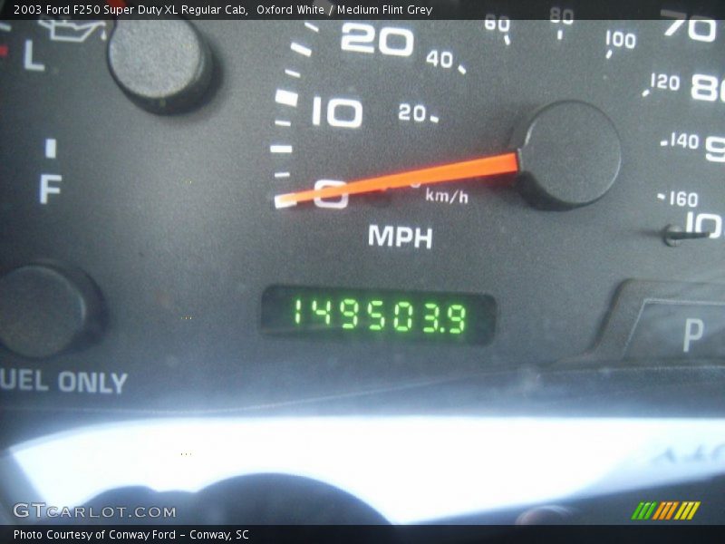 Oxford White / Medium Flint Grey 2003 Ford F250 Super Duty XL Regular Cab