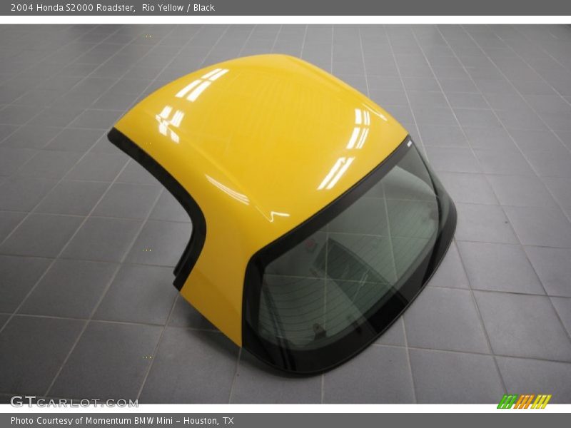 Rio Yellow / Black 2004 Honda S2000 Roadster