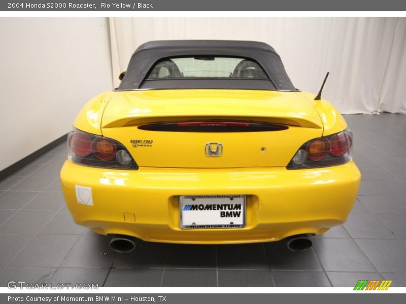 Rio Yellow / Black 2004 Honda S2000 Roadster