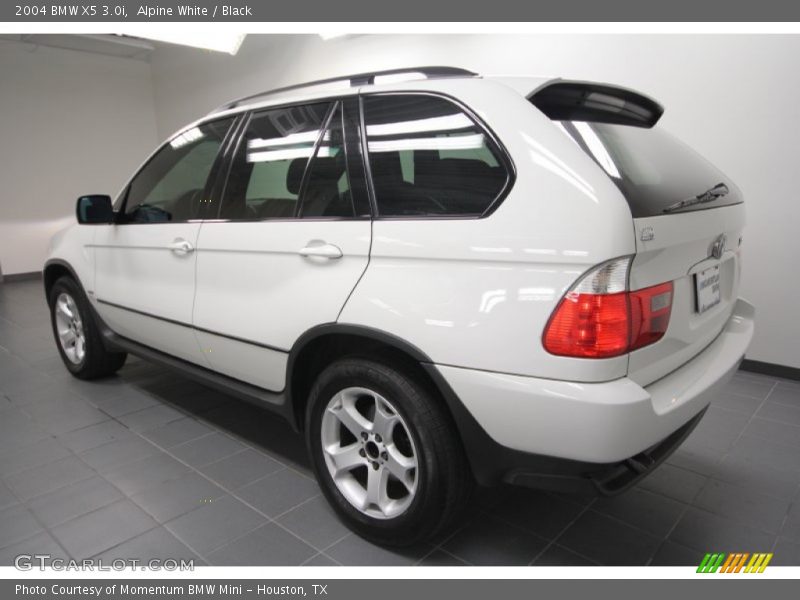 Alpine White / Black 2004 BMW X5 3.0i