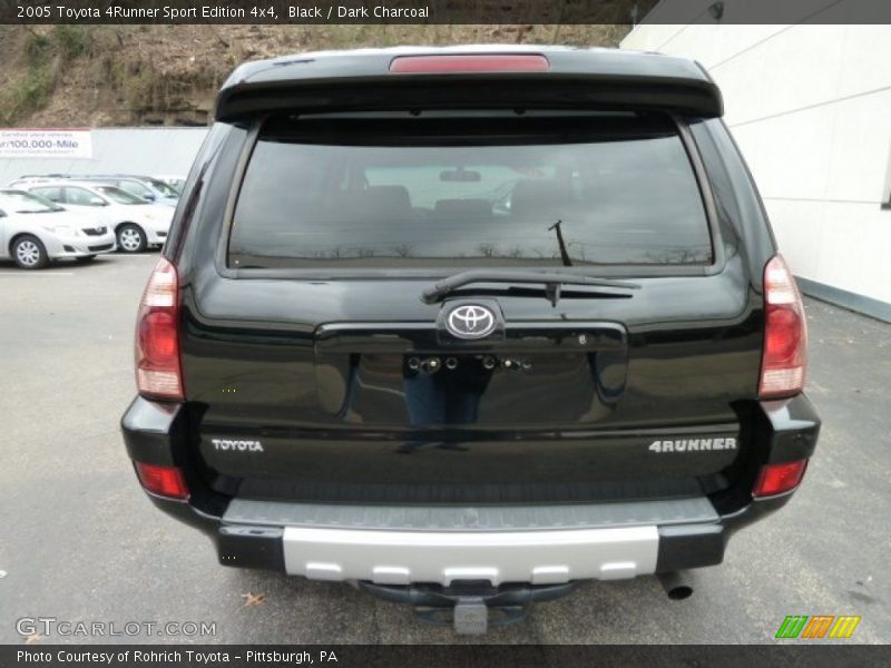 Black / Dark Charcoal 2005 Toyota 4Runner Sport Edition 4x4