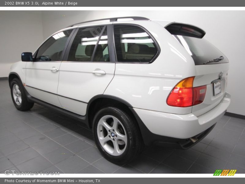 Alpine White / Beige 2002 BMW X5 3.0i