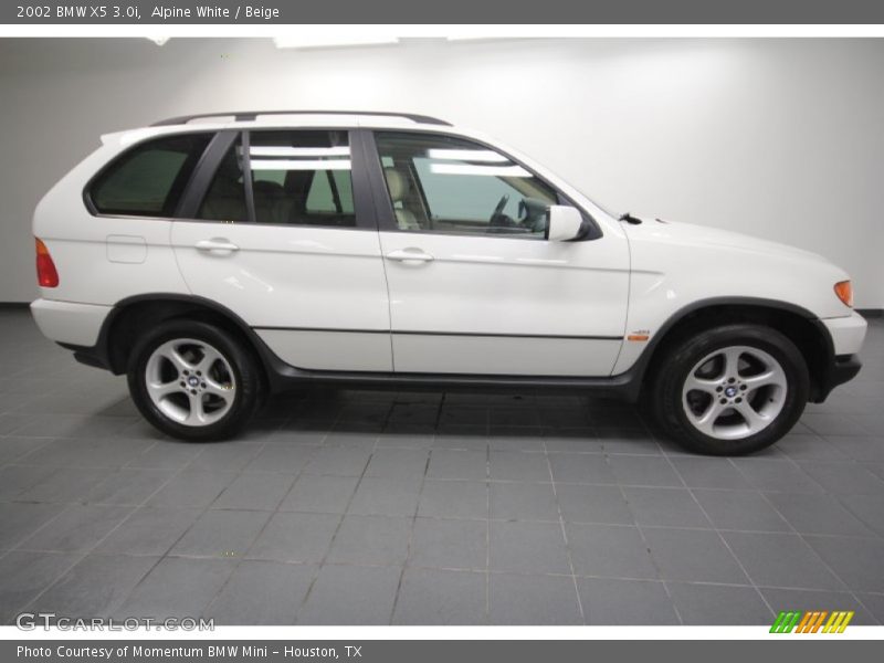Alpine White / Beige 2002 BMW X5 3.0i