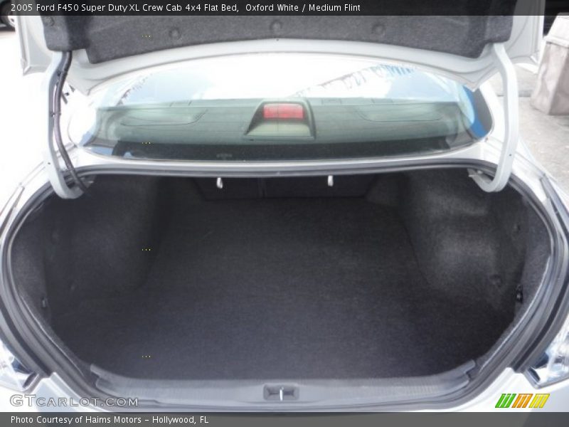 Oxford White / Medium Flint 2005 Ford F450 Super Duty XL Crew Cab 4x4 Flat Bed