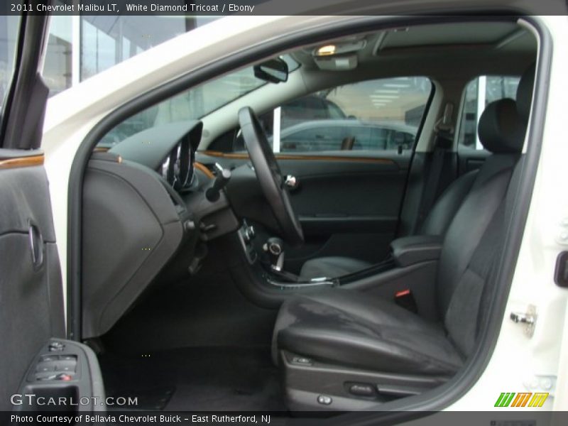 White Diamond Tricoat / Ebony 2011 Chevrolet Malibu LT