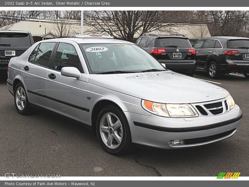 Silver Metallic / Charcoal Grey 2002 Saab 9-5 Arc Sedan