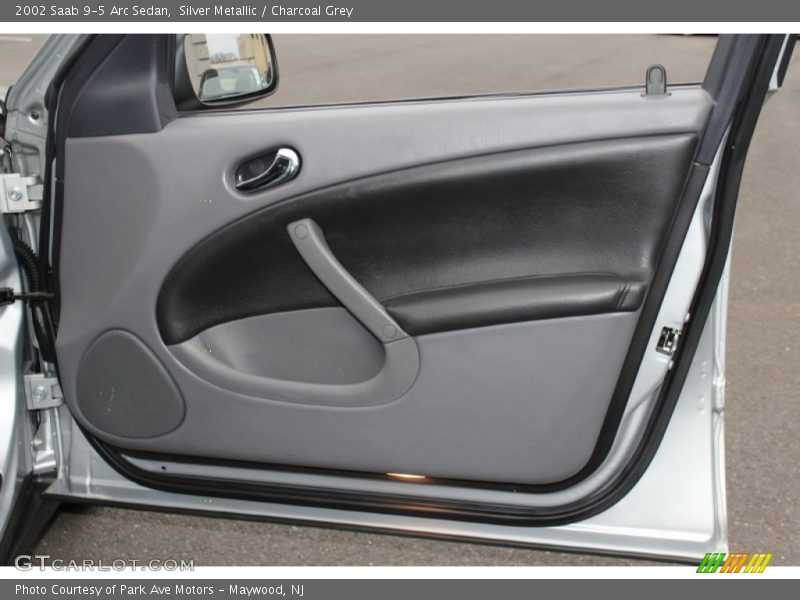 Silver Metallic / Charcoal Grey 2002 Saab 9-5 Arc Sedan