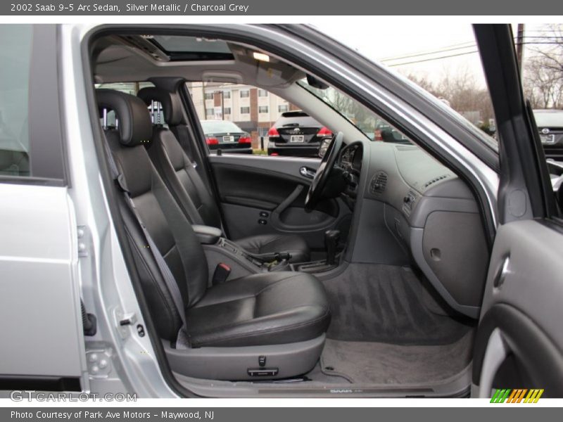 Silver Metallic / Charcoal Grey 2002 Saab 9-5 Arc Sedan