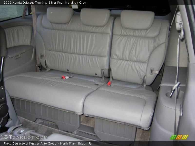 Silver Pearl Metallic / Gray 2009 Honda Odyssey Touring