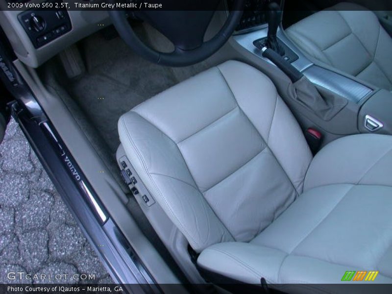 Titanium Grey Metallic / Taupe 2009 Volvo S60 2.5T
