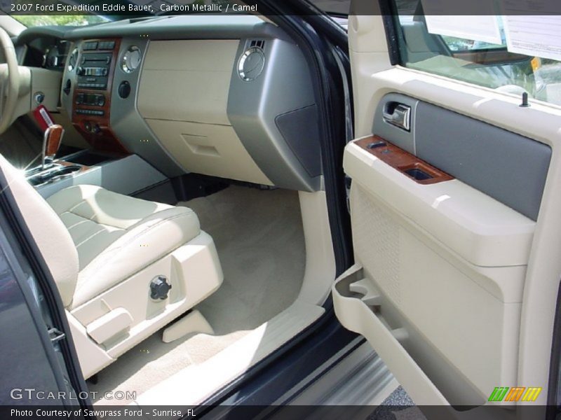 Carbon Metallic / Camel 2007 Ford Expedition Eddie Bauer